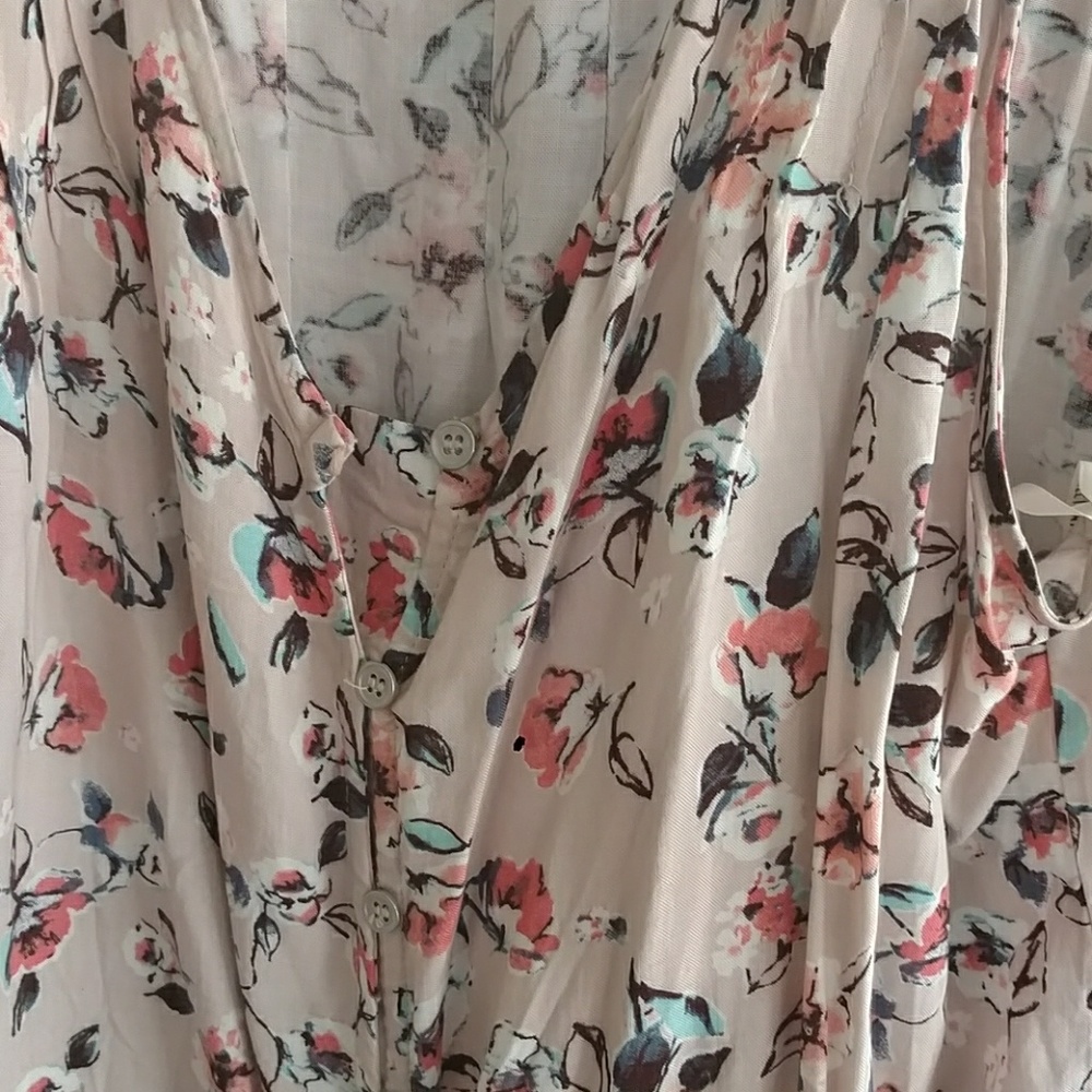 Romper - Picture 2 of 2